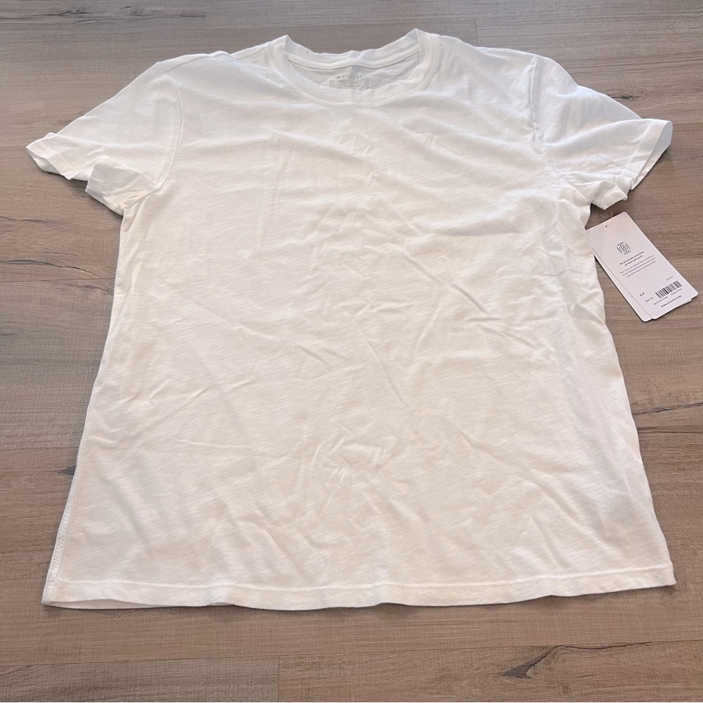 NWT-Athleta Organic Daily Relaxed Tee
